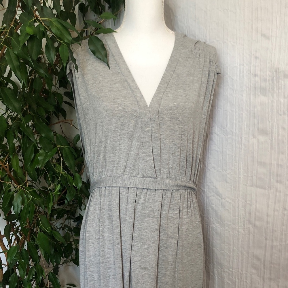 LOFT size L gray summer sleeveless wrap top summer dress